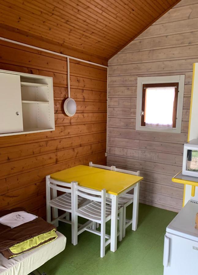 Camping Municipal De La Lande Nexon 外观 照片